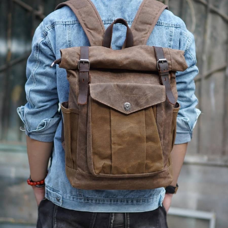 sac-a-dos-en-cuir-homme-905xgo-1.jpg